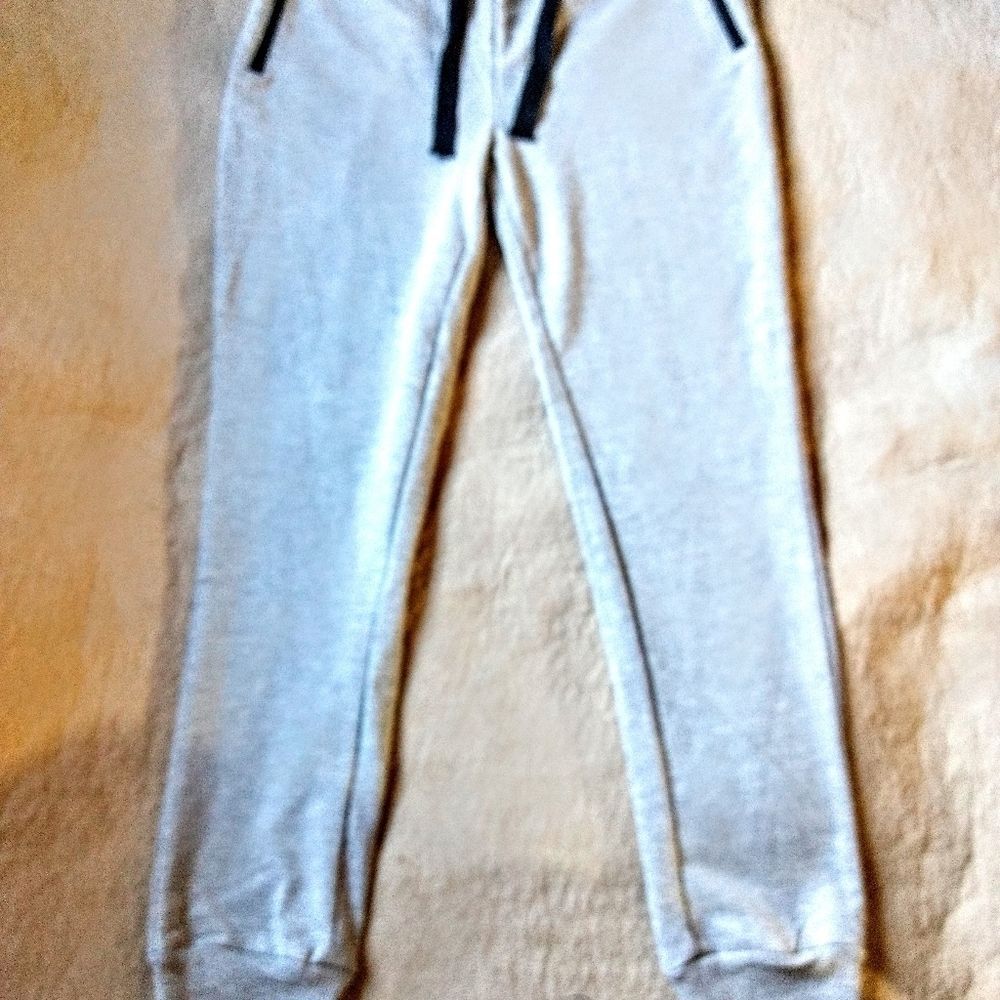 Wicked Stitch Women Loose Fit Joggers Heather Grey - Picture 2 of 13